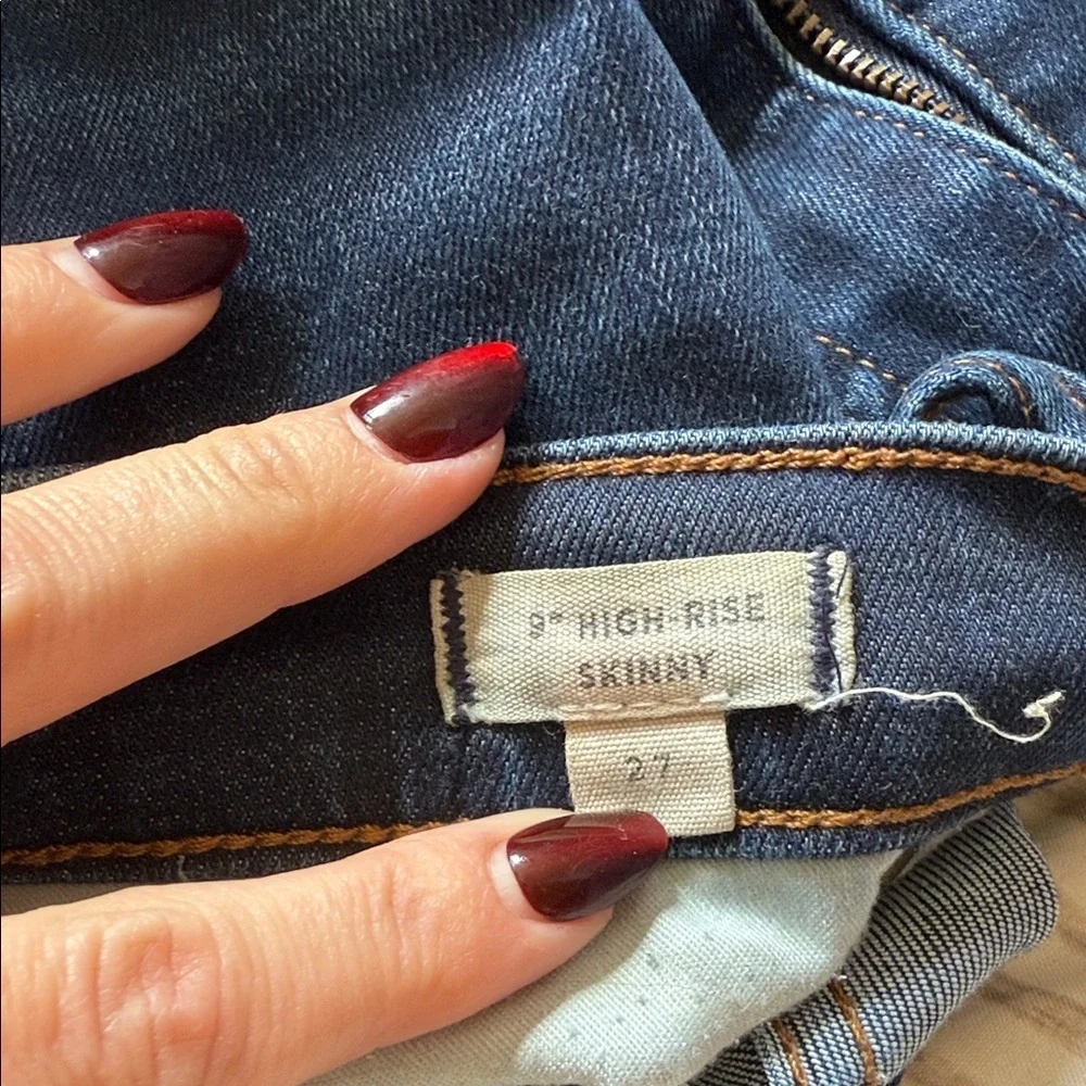 Madewell 9” Dark Blue Skinny Jeans - Picture 5 of 5